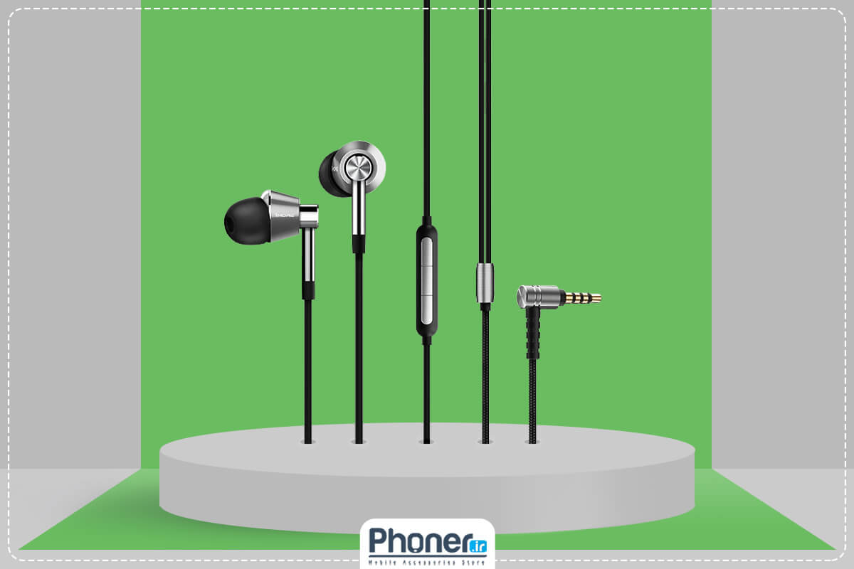 بهترین هدفون سیمی مخصوص ورزش 1More Triple Driver In-Ear Headphone